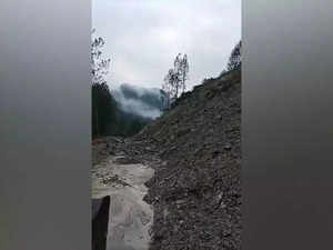 Uttarakhand: Road near Nandaprayag on Badrinath NH blocked due to debris pile-up