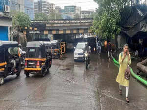 Mumbai, Thane, Palghar to receive moderate to intense spells of rain: IMD