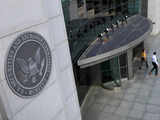 US SEC adopts new cyber rule, unveils brokerage AI proposal