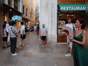 ‘Attenzione, Pickpocket!’: A TikTok Star Watches Out for Tourists in Italy