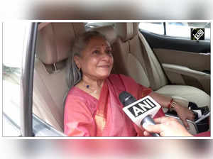 Viral Video shows Jaya Bachchan declining to comment on PM Modi's statement against Oppn amidst political tensions