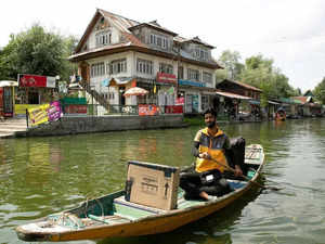 Amazon India announces first-ever floating store on Srinagar's Dal Lake:Image