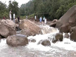 Footbridge swept away in heavy rains, more than 5,000 people across 3 panchayats affected