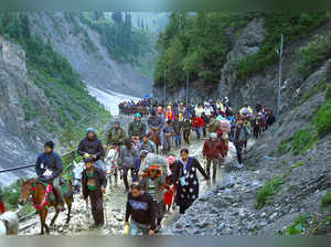 Around 6K perform ongoing Amarnath Yatra on 29th day