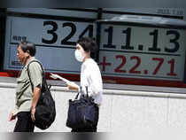 Asia shares extend gains; wary eye on Japan yields