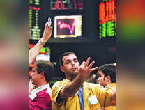 Traders Brace for $102-B Treasury Bond Sales