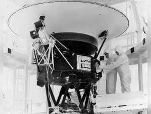 NASA listens for Voyager 2 spacecraft