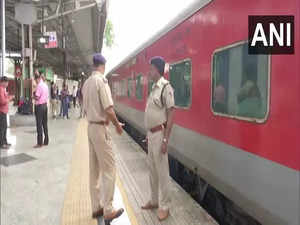 Case registered against RPF constable who opened fire in Jaipur-Mumbai train
