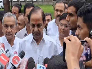 BRS neither with I.N.D.I.A or NDA, but has friends: Telangana CM KCR
