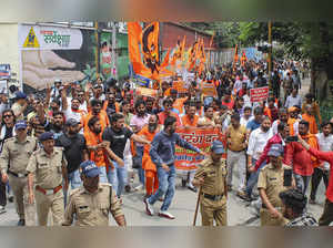 Dehradun: Vishva Hindu Parishad (VHP) and Bajrang Dal supporters take part in a ...