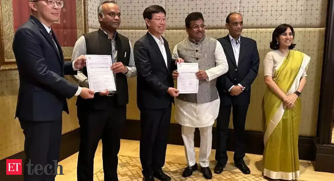 foxconn: Foxconn to invest $600 million in Karnataka for iPhone component and semiconductor facilities - Vimarsana News