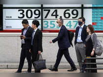 Asian stocks draw foreign money on hopes of US rate hikes nearing end