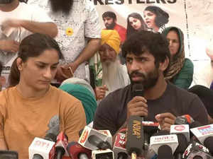 "Police has imposed 144 at Rajghat, not allowed to do press conference": Vinesh Phogat