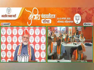 "Khooni khel khela hai...," PM Modi attacks Trinamool over Bengal poll violence