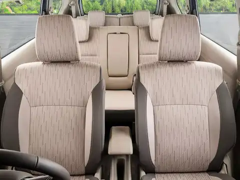​Seven-seater​