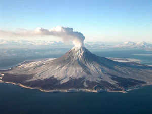 Carbon Dioxide, not water vapor drives volcano eruption, new study reveals startling facts