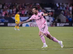 Lionel Messi's ninth goal in six games takes Inter Miami to Leagues Cup final. See what happened