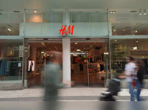 H&M probes Myanmar factory abuses as pressure intensifies