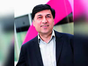 Reckitt Benckiser’s Ex-Global CEO Rakesh Kapoor Launches India Fund
