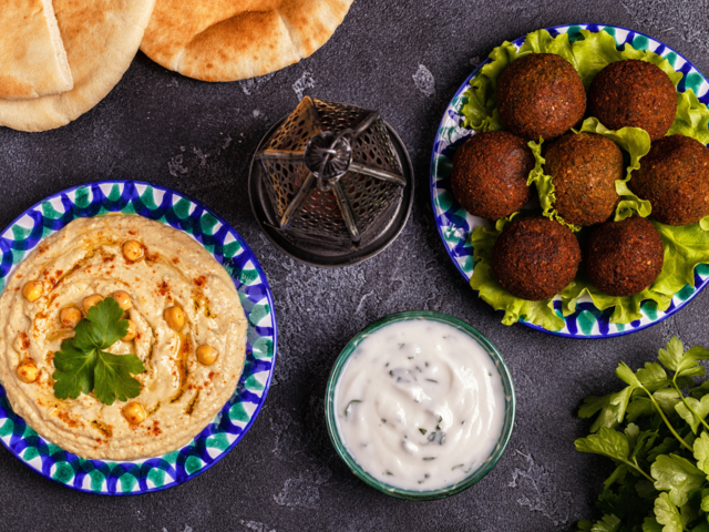 ​Falafel with Hummus and Pita