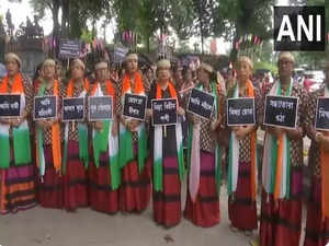 West Bengal: Trinamool Mahila Congress protests against atrocities on women in Manipur