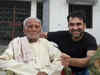 Pankaj Tripathi's father, Pandit Banaras Tiwari, passes away at 99; last rites will be performed today