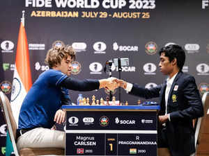 R Praggnanandhaa vs Magnus Carlsen