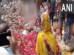 West Bengal: Blast rips through illegal cracker factory, 5 dead