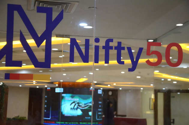 Stock Market Highlights: Nifty forms Doji candle on RIL AGM day. What traders should do on Tuesday