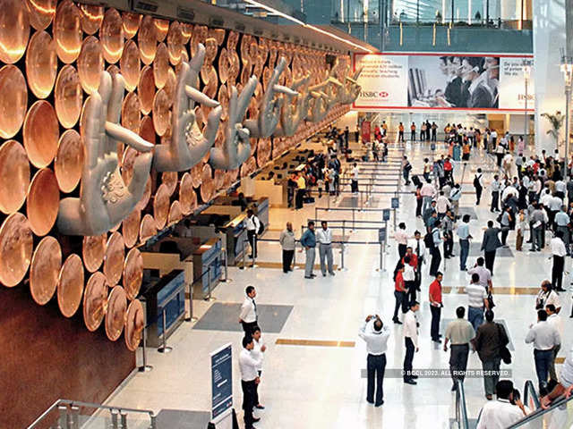  Indira Gandhi International Airport [Delhi]