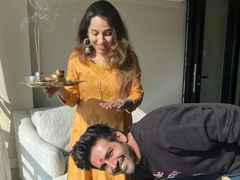 ​Kartik Aaryan & Kritika Tiwari​