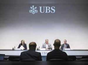 UBS reports huge 2Q profit skewed by Credit Suisse takeover and foresees $10B in cost cuts