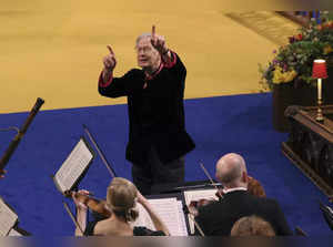 Conductor John Eliot Gardiner pulls out of future engagements after allegedly hitting a singer