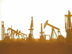 Govt cuts windfall tax on crude petroleum, diesel
