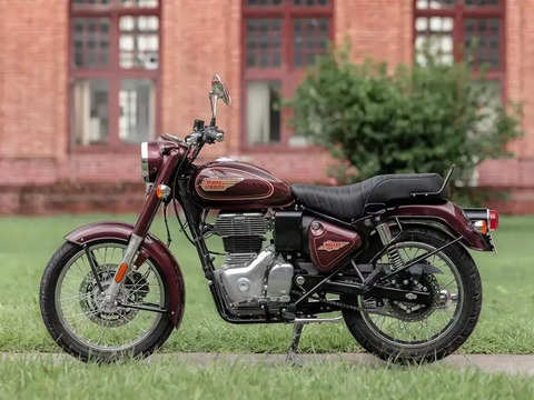 Royal Enfield Bullet 350 price, specifications and more - Bullet