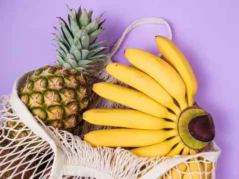 ​Worst: Banana & Pineapple​