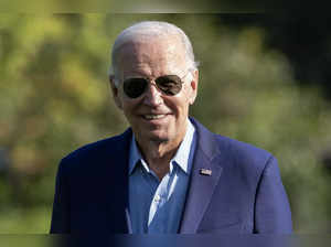 S. President Joe Biden walks on the south lawn of the White House on September 04, 2023 in Washington, DC. President Joe Bide spent Labor Day with American workers, at an event in Philadelphia, Pennsylvania.