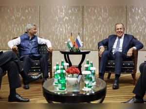 EAM Jaishankar holds talks with his Russian counterpart in Jakarta, Indonesia