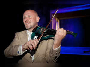 Giles Broadbent passed away at 51. Acclaimed violinist dies after brief illness