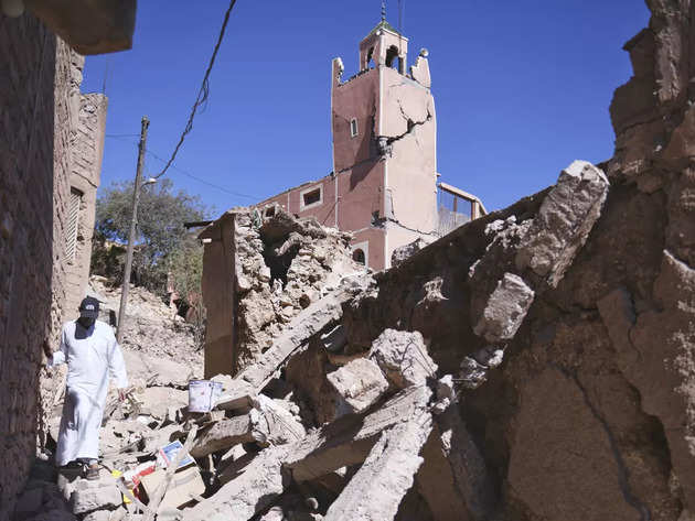 Morocco Earthquake News Updates: Morocco's quake death toll rises to 2,122 and 2,421 injured
