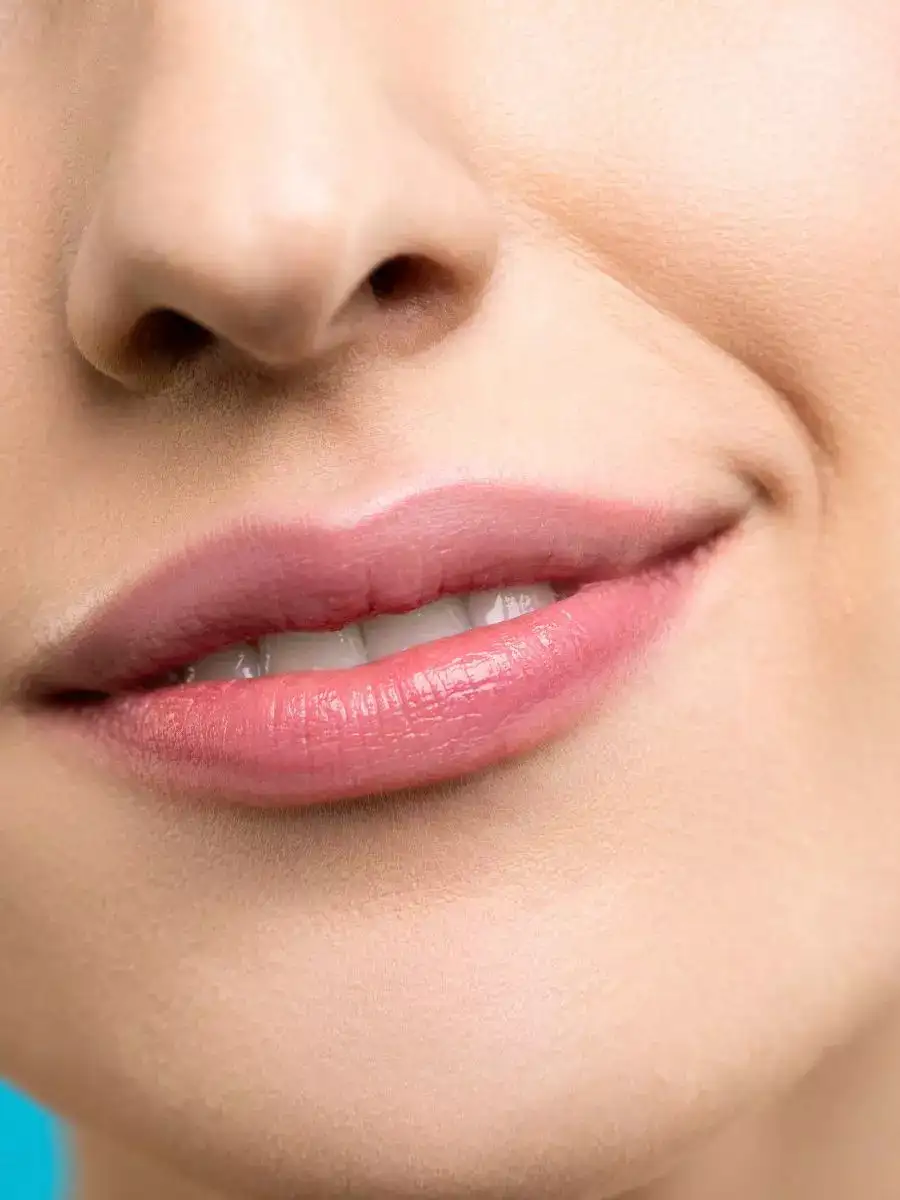 7 Effective Tips to Get Pink Lips Naturally | Filmipop