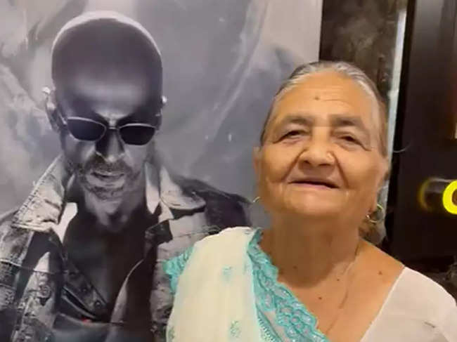 The granny said that she cannot miss an SRK movie.