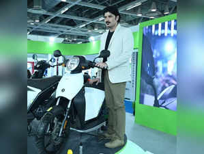 eBikeGo is now introducing Acer MUVI-125-4G, a cutting-edge electric two-wheeler, designed and manufactured by it.