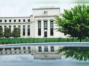 US Fed Expected to Pause Rate Hikes Despite Higher Inflation