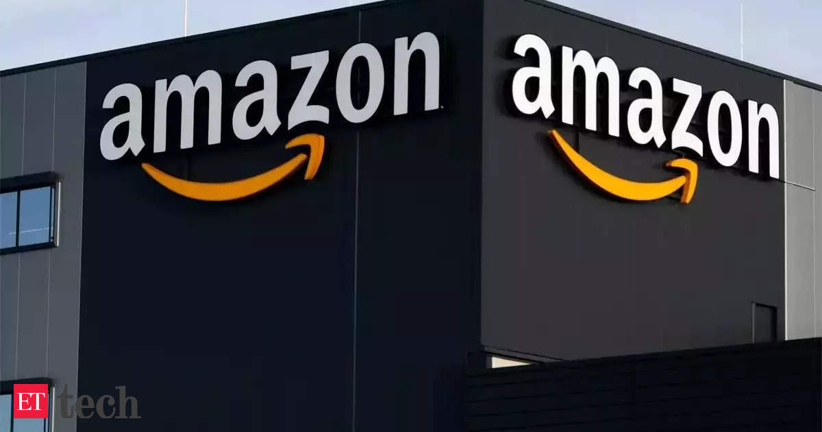 Amazon plans to hire 250,000 US workers for holiday season
