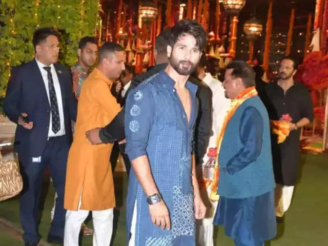 Shahid Kapoor Steals The Show