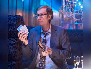 Stephen Merchant of 'The Office' is highest-earning comedian in Britain