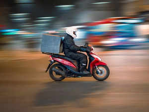 Parcel Delivery Boy Noida Crime