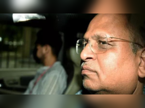 SC extends interim bail of AAP leader Satyendra Jain