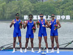 Rowers Bag 2 Bronze, End With 5 Medals